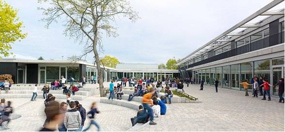 Heisenberg-Gymnasium Pausenhof Heisenberg-Gymnasium Pausenhof